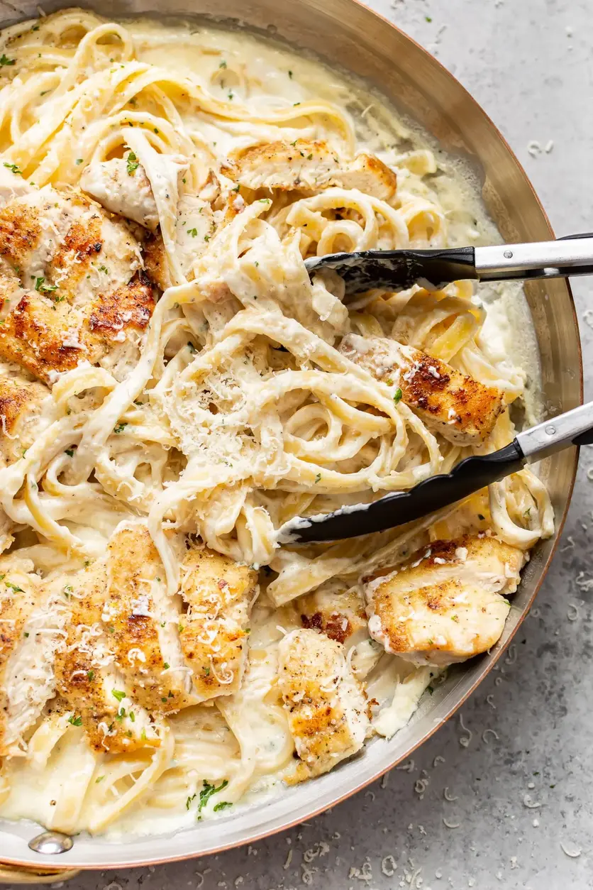 chicken fettuccine alfredo